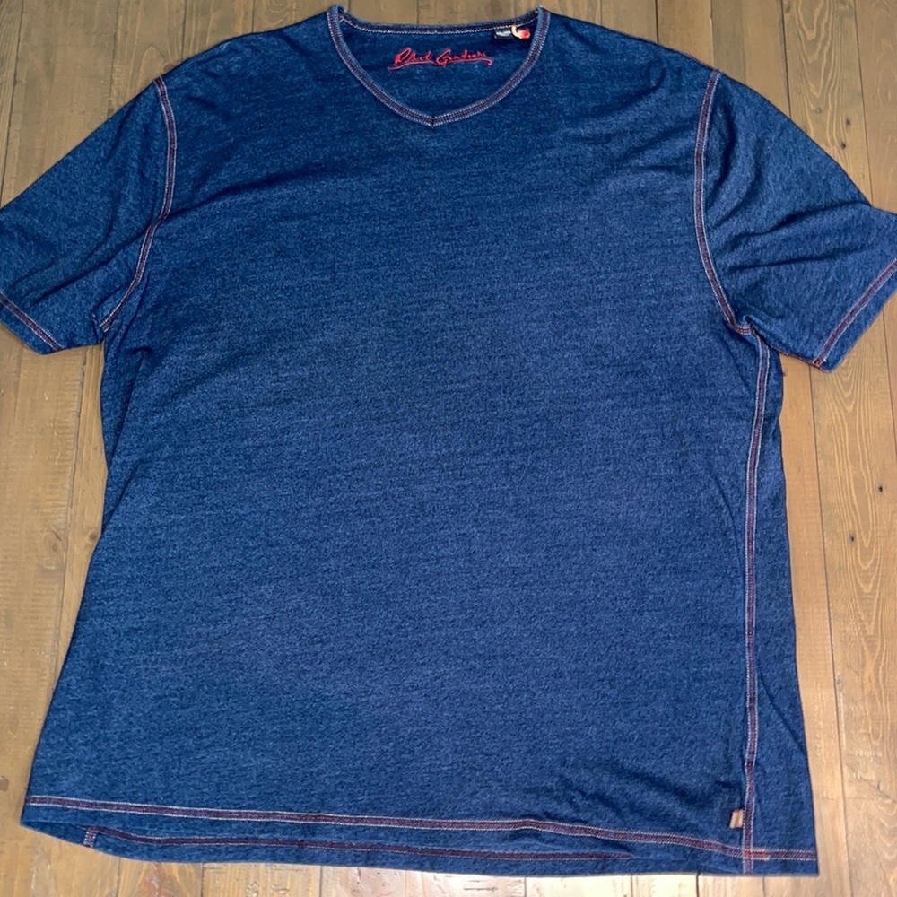 Robert Graham 3XL V Neck T- Shirt